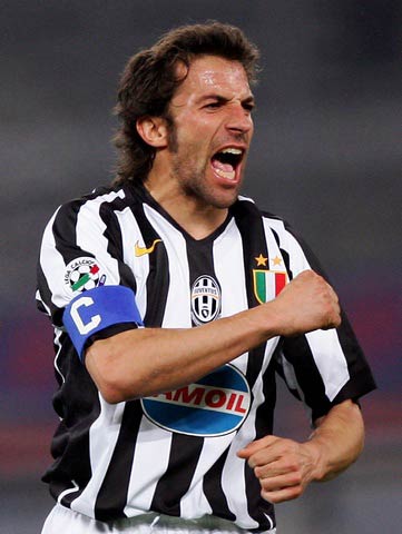 欧文连续突破得分，全队士气高涨（欧文连番强突砍分，球队士气飙升）